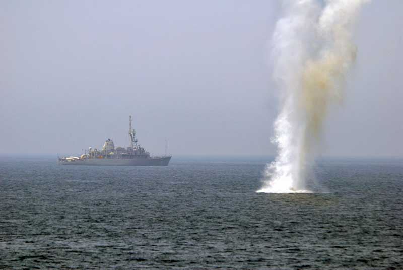 Illustration for article titled The Navy's Wooden Avengers Are Real-Life Mine Sweepers